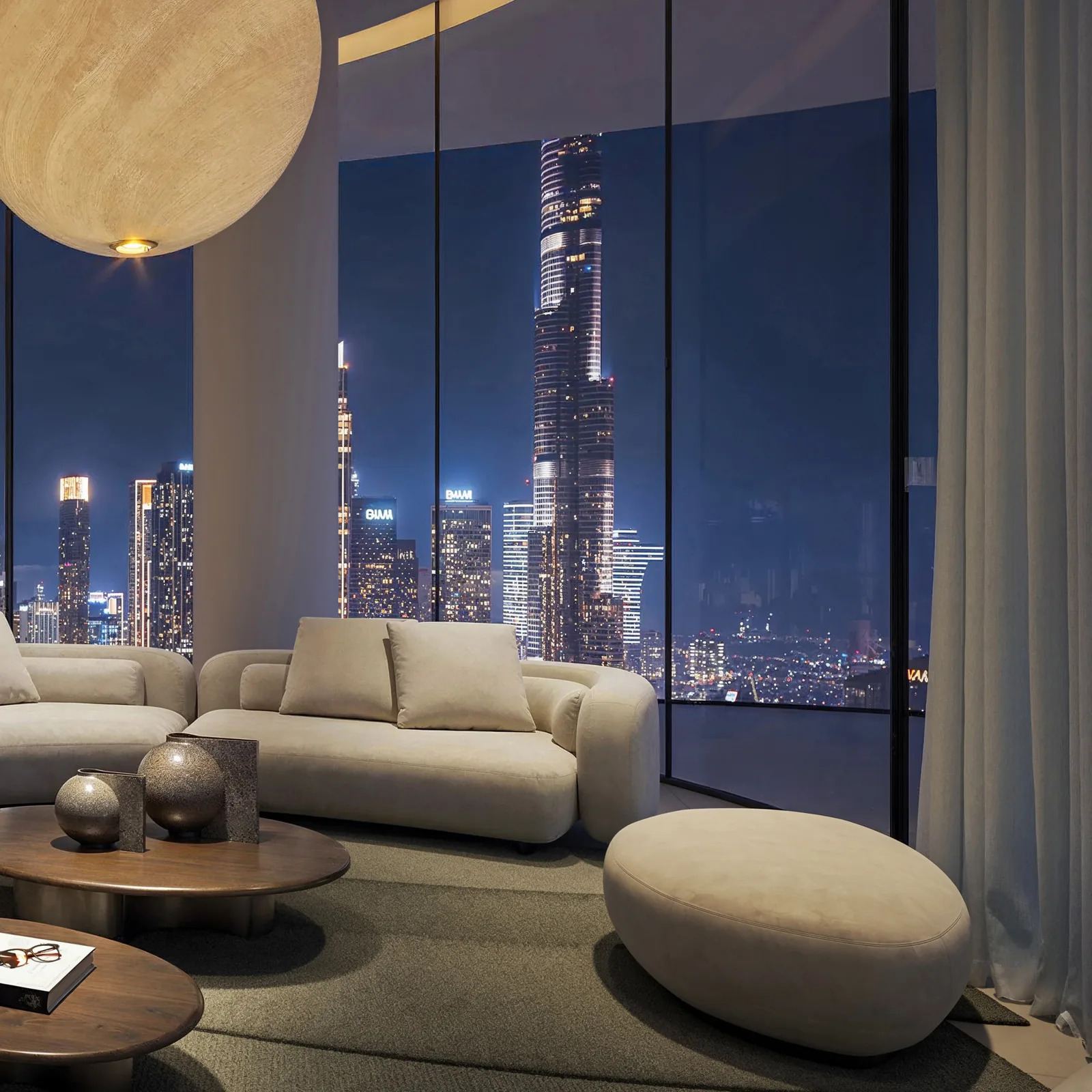 Inaura, Wohnbereich mit Skyline-Blick