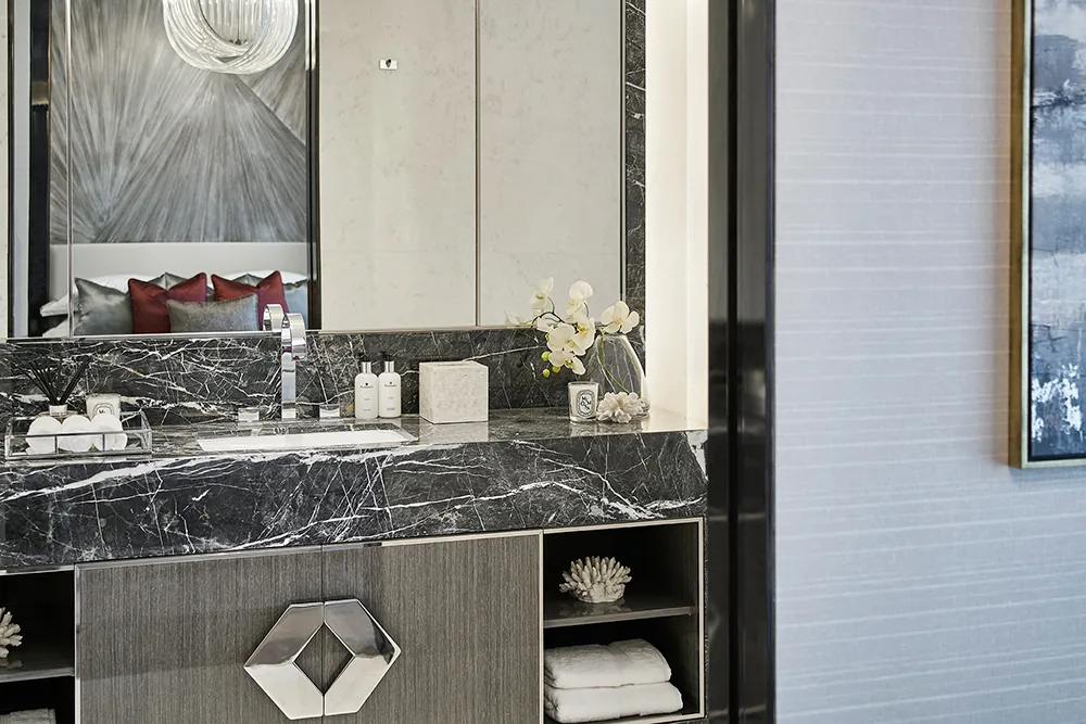 One at Palm Jumeirah, Marmor-Bad